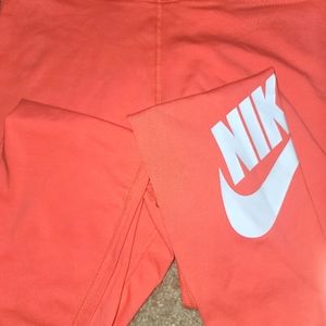 NWT Nike leggings